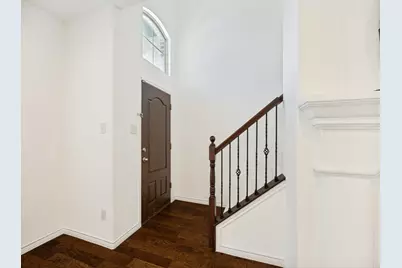 4221 Comanche Drive, Carrollton, TX 75010 - Photo 4