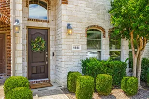 4221 Comanche Dr, Carrollton, TX 75010 - Photo 2