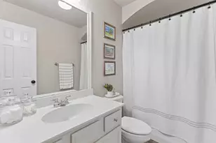 5801 Meadowglen Dr, Denton, TX 76226 - Photo 18