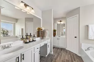 5801 Meadowglen Dr, Denton, TX 76226 - Photo 14