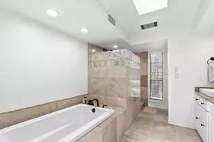 111 Fairway Village Dr, Trophy Club, TX 76262 - Photo 24