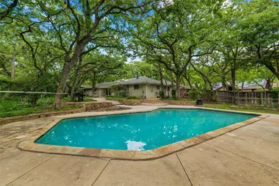 1804 Hillvalley Drive, Arlington, TX 76013 - Photo 38