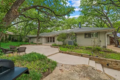1804 Hillvalley Drive, Arlington, TX 76013 - Photo 36