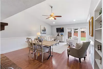 5225 Bartlett Drive, The Colony, TX 75056 - Photo 6
