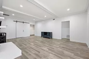 2010 Swansee Dr, Dallas, TX 75232 - Photo 12