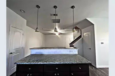 4916 Villas Drive #4916, Sanger, TX 76266 - Photo 4