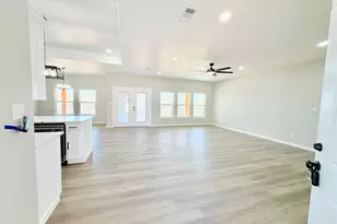 1503 S Rodgers Dr, Graham, TX 76450 - Photo 6