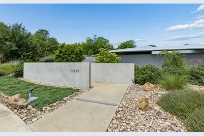 11057 Mandalay Drive, Dallas, TX 75228 - Photo 38