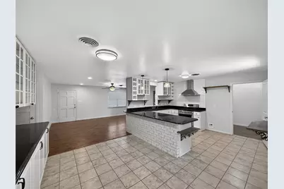 617 Dunaway Lane, Azle, TX 76020 - Photo 10
