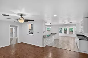 617 Dunaway Ln, Azle, TX 76020 - Photo 8