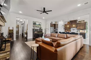 1952 Manzana Wy, Burleson, TX 76028 - Photo 22
