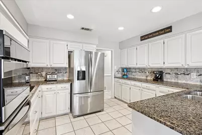 2618 Keystone Drive, Arlington, TX 76006 - Photo 12