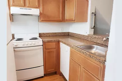 1901 N Fitzhugh Avenue #22, Dallas, TX 75204 - Photo 6