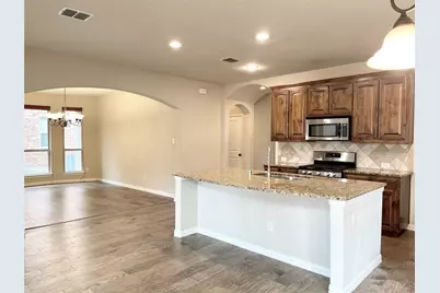 10301 Matador Drive, McKinney, TX 75072 - Photo 6