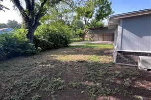 642 Astoria Ave, Azle, TX 76020 - Photo 18