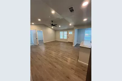 642 Astoria Avenue, Azle, TX 76020 - Photo 2
