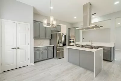 7728 Saragosa Creek Drive, Plano, TX 75025 - Photo 10