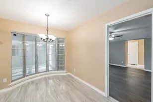 2863 Hitson Ln, Fort Worth, TX 76112 - Photo 20