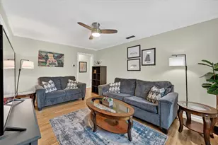 601 Circle Dr, Arlington, TX 76010 - Photo 4