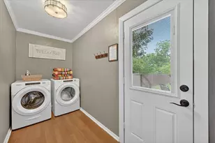 601 Circle Dr, Arlington, TX 76010 - Photo 16