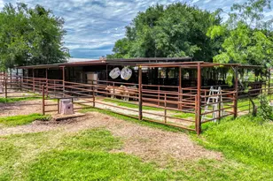 1060 Young Bend Rd, Brock, TX 76087 - Photo 38