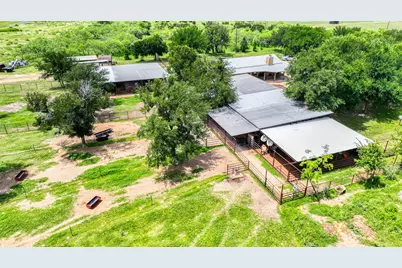 1060 Young Bend Road, Brock, TX 76087 - Photo 4