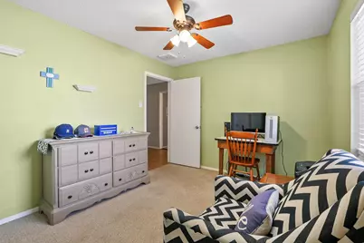 10621 Mapleridge Drive, Dallas, TX 75238 - Photo 20