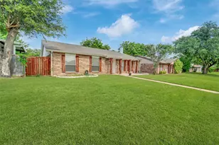 5517 Wyrick Ln, Garland, TX 75044 - Photo 2