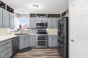 202 Linda St, Aubrey, TX 76227 - Photo 8