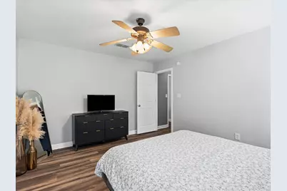202 Linda Street, Aubrey, TX 76227 - Photo 12