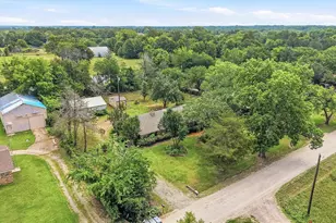 510 Cleve Cole Rd, Denison, TX 75021 - Photo 2