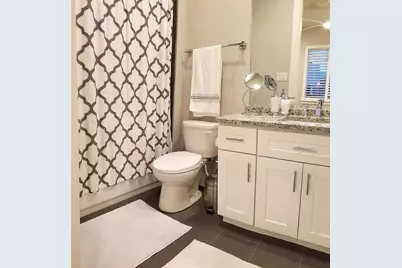 3816 Roseland Avenue #A200, Dallas, TX 75204 - Photo 16