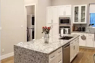 3816 Roseland Ave, Dallas, TX 75204 - Photo 10