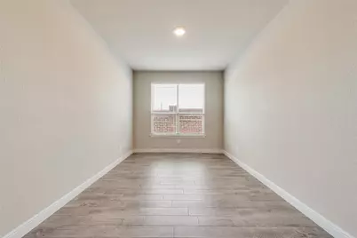 270 Irish Moss Drive, Fort Worth, TX 76052 - Photo 6