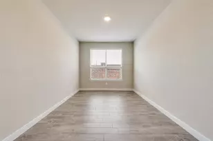 270 Irish Moss Dr, Fort Worth, TX 76052 - Photo 6