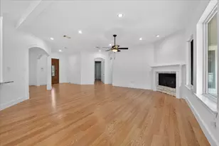 8517 Stallion St, Denton, TX 76208 - Photo 10