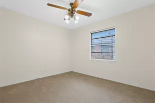 203 Brown St, Waxahachie, TX 75165 - Photo 10