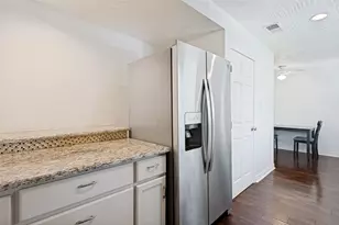 2640 Brandywine Dr, Farmers Branch, TX 75234 - Photo 12