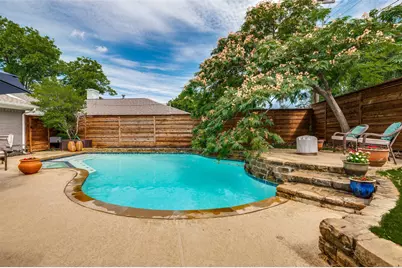 9421 Meadowknoll Drive, Dallas, TX 75243 - Photo 2