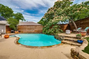 9421 Meadowknoll Dr, Dallas, TX 75243 - Photo 2