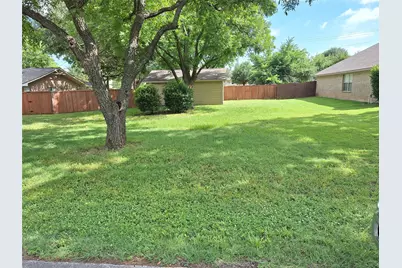 2701 Poplar Drive, Flower Mound, TX 75028 - Photo 2