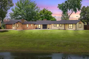1203 N Spring St, Grand Saline, TX 75140 - Photo 2