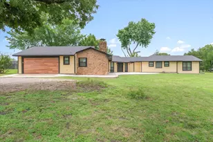 1203 N Spring St, Grand Saline, TX 75140 - Photo 34