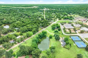 1203 N Spring St, Grand Saline, TX 75140 - Photo 30