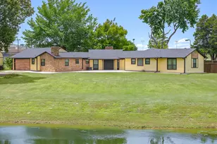 1203 N Spring St, Grand Saline, TX 75140 - Photo 2