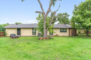 1203 N Spring St, Grand Saline, TX 75140 - Photo 38