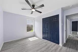 821 Travis St, Garland, TX 75040 - Photo 24