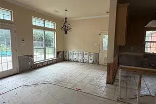 1400 Oak Point Dr, Cross Roads, TX 76227 - Photo 6