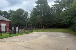 1400 Oak Point Dr, Cross Roads, TX 76227 - Photo 2