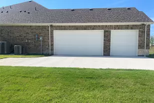 221 Marie Ln, Waxahachie, TX 75167 - Photo 10